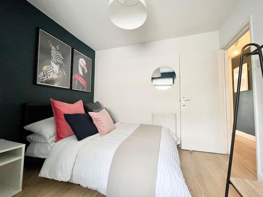 *New* Beautiful 2 Bedroom House In Central Location London Luaran gambar