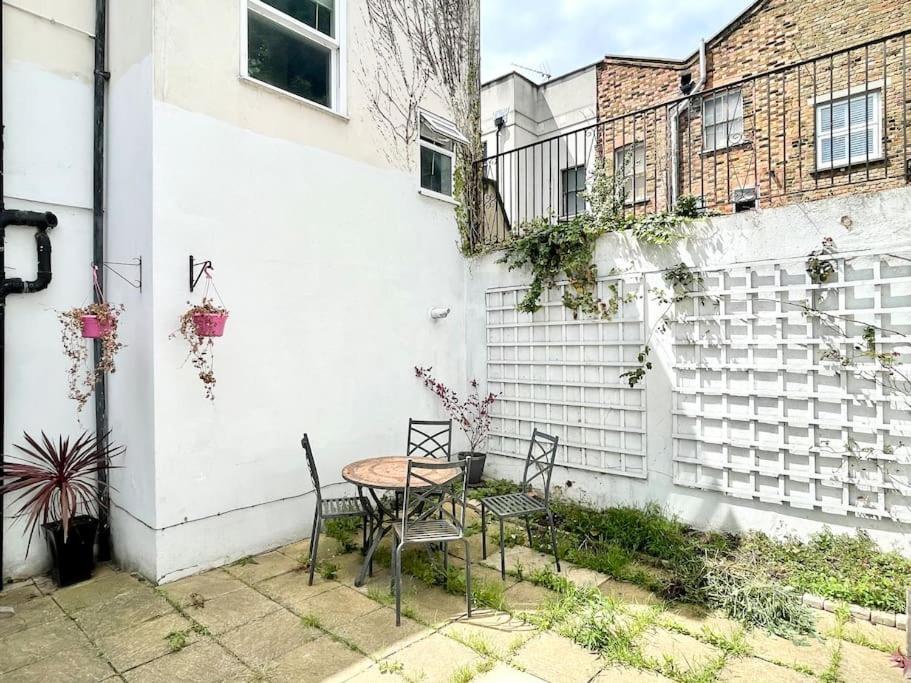 *New* Beautiful 2 Bedroom House In Central Location London Luaran gambar